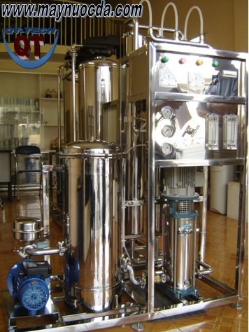 Hệ thống sản xuất nước tinh khiết công suất 1000 l...